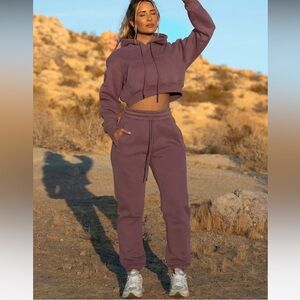 The Matte Collection staple jogger
